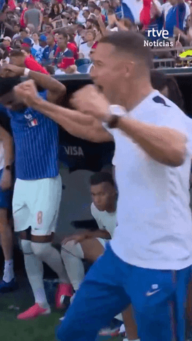  Francia gana a Marruecos (2-0) y se convierte en la primera semifinalista del Mundial.