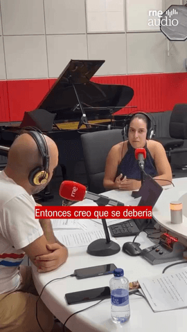 Elsa Mu�iz (@elsapianomusic) nos deleit� el D�a Nacional de Galicia con un homenaje a esta comunidad desde lo m�s hondo de su ser.