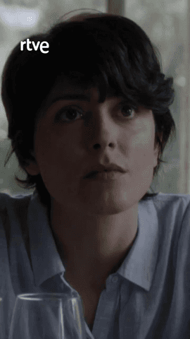  Tras morir su madre, María cuida siempre de su familia.