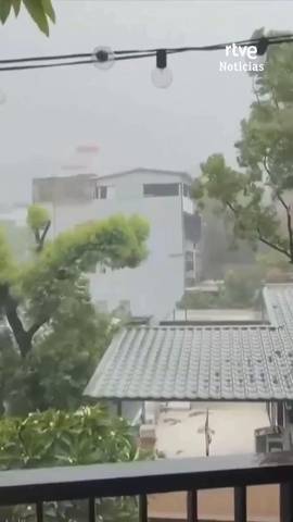  El tif�n Bavi avanza hacia el este de China con alerta roja y casi dos millones de personas evacuadas.