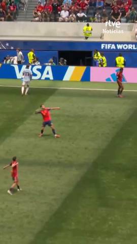  Merino vuelve a aparecer en el momento exacto y empuja a Espa�a a semifinales.