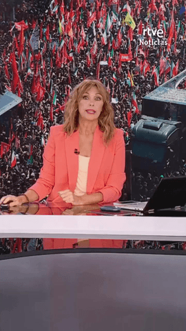 Ir�n celebra hoy la jornada central de los funerales por el exl�der supremo, el ayatol� Al� Jamene�.