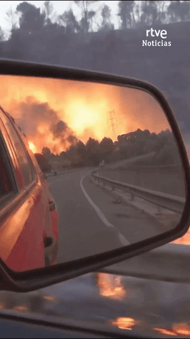  Catalu�a sigue pendiente de varios incendio.