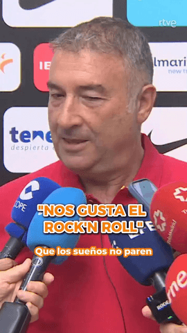  Miguel Méndez, seleccionador del equipo femenino de @baloncestoesp tiene ganas de “rock ‘n roll” y así lo deja claro