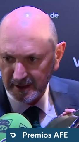 El presidente de la Federación Española de Fútbol, Rafael Louzán, mantiene en la Gala AFE que España debe acoger la final de la Copa del Mundo de 2030.