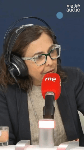 ¿Sabías que el locutor y presentador David Cubedo, trabajador de RNE, fue quien puso nombre artístico a ‘Marifé de Triana’?