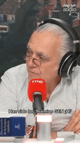 En @lasmananasrne debatimos con @javihoyosmartinez si el premio que ha recibido In�s Garc�a, la novia de Lamine Yamal es merecido o no.
