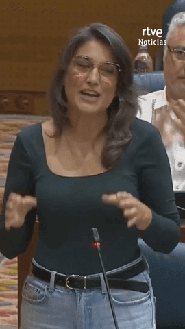  Isabel D�az Ayuso defiende en la Asamblea de Madrid su reuni�n con Javier Milei: �Ha salido de las urnas�.