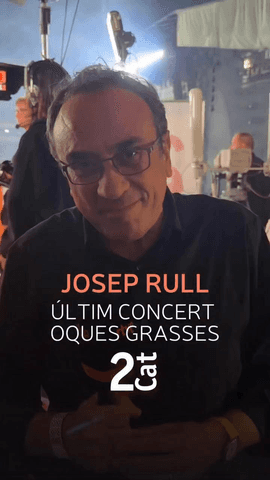  Segons el president del Parlament, @joseprulliandreu, les lletres d' @oquesgrasses són incomparables.