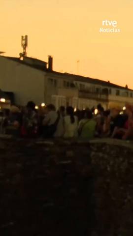 Espa�a enmudece en la noche fugaz de un eclipse solar in�dito en m�s de un siglo.