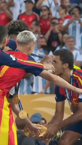  Recordar aquellos momentos en los que fuimos felices es inevitable, incluso necesario.