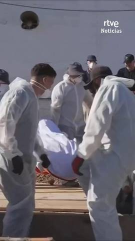  Tres semanas despu�s de la entrada masiva, entierran en el cementerio musulm�n de Ceuta a los primeros migrantes que murieron ahogados.