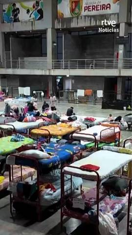 El presidente de Colombia rebaja la cifra de v�ctimas mortales del terremoto de 304 a 289, aunque todav�a quedan 143 personas sin localizar.