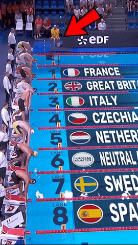 ¡España, cuarta de Europa en el relevo 4x100 mixto tras la descalificación de Francia por lanzarse a la piscina antes de tiempo!