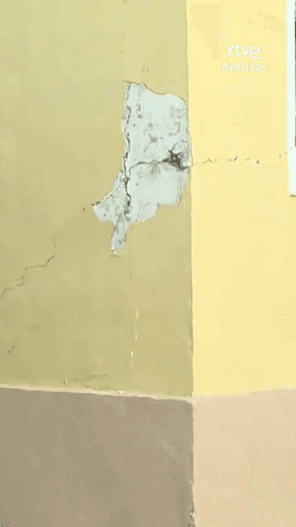 Granada vuelve a temblar esta madrugada con una veintena de se�smos, la mitad de ellos sentidos por la poblaci�n