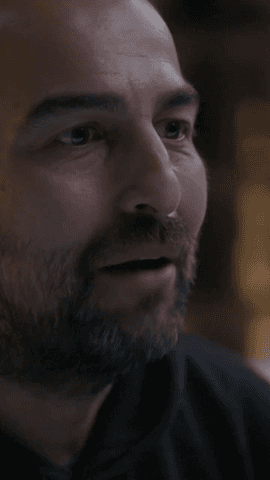  El documental 'Cuelgamuros, entre lo dif�cil y lo imposible' nos dej� momentos como este: el equipo de arqueolog�a recuerda c�mo encontr� la chapa 106, la que llevaba tiempo buscando entre los restos.