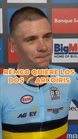 El belga Remco Evenepoel conquistó en Montreal su cuarto título mundial consecutivo de contrarreloj y avisó en el podio de que buscará, “a partir del martes”, pelear para colgarse el oro en la prueba en ruta del próximo domingo.