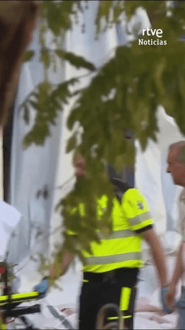  Maricarmen, una mujer de 87 a�os con un 50% de discapacidad, ha sido desahuciada de la vivienda del centro de Madrid en la que llevaba viviendo 71 a�os.