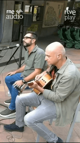 Actuaci�n en directo ante 1.300 animales 