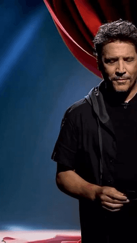 Si has llegado hasta el final del video en tu móvil, quiere decir que hemos econseguido extraperlear un poco de mercancía teatral por la aduana de tu atención, y eso son cosas que ya nos dice @perismencheta 