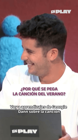 Ingredientes básicos de una canción del verano: 1⃣Fácil de cantar 2⃣Fácil de bailar 3⃣Fácil de recordar.