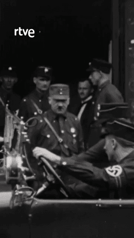 Durante el Tercer Reich, miles de hombres y mujeres fueron perseguidos a causa de su orientación sexual.