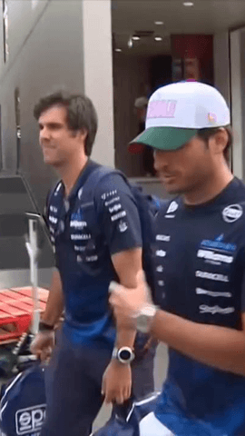  Fernando Alonso inventó el 𝒇𝒂𝒓𝒎𝒆𝒐 𝒅𝒆 𝒂𝒖𝒓𝒂