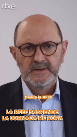 La RFEF ha decidido suspender la jornada de este mi�rcoles en la Copa del Rey de f�tbol y f�tbol sala debido al accidente ferroviario en Toledo, tal como ha anunciado su presidente Rafael Louz�n lanzando un mensaje de apoyo y condolencias a las v�ctimas y dar las gracias a los servicios de emergencias que trabajan en labores de rescate y atenci�n a las v�ctimas.