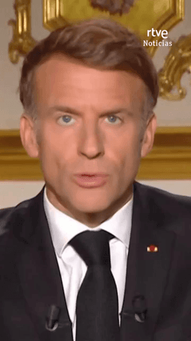  El presidente de Francia, Emmanuel Macron, se ha dirigido este domingo a la ciudadan�a tras los graves disturbios de anoche.