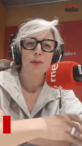  Viajamos en 'Cl�sicos populares' hasta 'M�s all� de la escucha'.