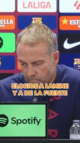  ¡Hansi Flick vuelve feliz del parón de selecciones!