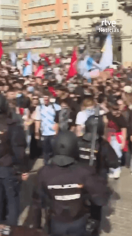 Protestas y cargas policiales en la plaza de Mar�a Pita de A Coru�a por el acto de precampa�a del l�der de Vox, Santiago Abascal.