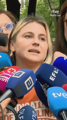  La indignaci�n se traslada a las calles con marchas en todo el pa�s