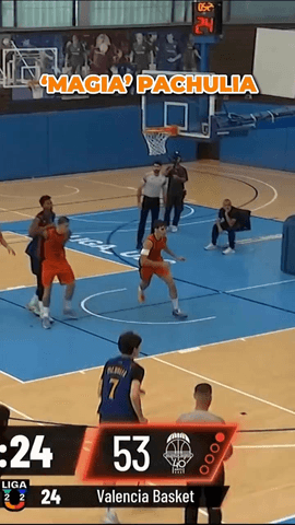 Saba Pachulia, hijo de un ilustre como Zaza, pero con un juego diametralmente opuesto.