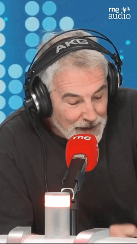 El significado de los fuegos artificiales en la nueva novela de @mrpaulpen