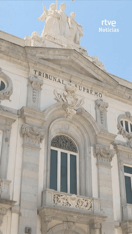 Primer d�a para presentar alegaciones a la decisi�n del Supremo de mantener la suspensi�n del voto en las elecciones generales del 29N a los nacionalizados a trav�s de la Ley de Nietos.