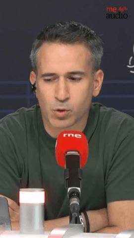  Comenzamos la semana en ‘Clásicos populares’ con ‘Querido amigo, querido enemigo’.