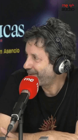  Manuel Ríos San Martín (@mriossanmartin ) presenta ‘No te fíes de ellos’ un thriller que convierte el Museo del Prado en el epicentro de una historia de secretos, ambición y misterio.