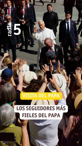 #ViajePapaRTVE | Son los seguidores m�s fieles del Papa y han recorrido miles de kil�metros para verle en cada acto