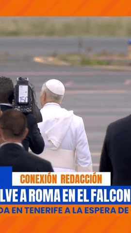  El Papa regresa a Roma en el Falcon del Ejército mientras el Rey permanece en Tenerife a la espera de otro avión