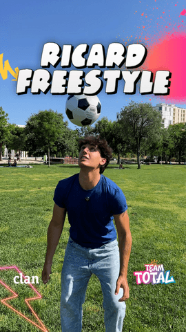 Clanerrr  TEAM TOTAL del RƎVƎ́S Ricard se convierte en freestyler… Bueno… más o menos .