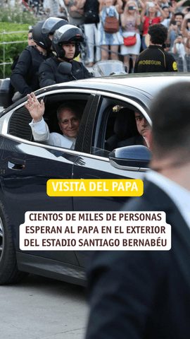 Cientos de miles de personas recibieron esta tarde a su Santidad el papa León XIV en el Bernabéu.