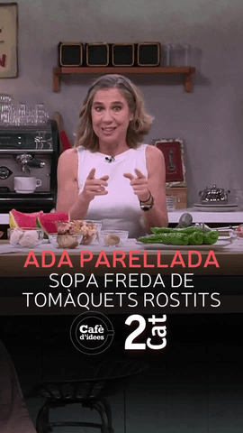  La xef Ada Parellada parla al #Caf�didees sobre el gaspatxo i regala una recepta: sopa freda de tom�quets rostits.