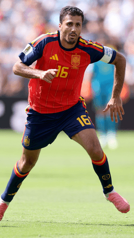 Caso #Rodri: el centrocampista 'eje' es ahora el eje del mercado de fichajes y de un cruce de intereses entre @realmadrid y @fcbarcelona