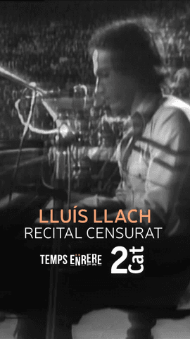  33 anys guardat en un calaix: aquest recital de Lluís Llach al Teatre Grec va veure la llum l'any 2007.