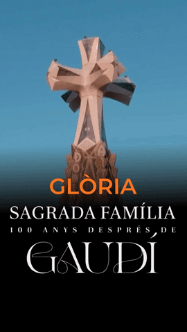  La torre de Jesucrist, amb 172,5 metres d'al�ada, converteix la Sagrada Fam�lia en l'esgl�sia m�s alta del m�n.