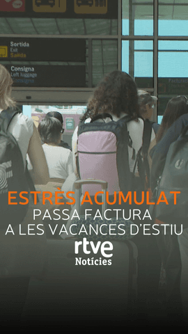  L'estr�s acumulat durant l'any i el canvi de ritme d'agost passen factura al cos amb refredats, mals de cap i migranyes, segons la psic�loga Cristina Morales (@presenciaactivapsicologia)