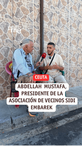 Durante la visita de lasmananasrne a #Ceuta, hemos podido hablar con Abdellah Mustafa, presidente de la Asociación de vecinos Sidi Embarek, uno de los lugares donde se ha habilitado un campamento expecifíco para mujeres y menores.