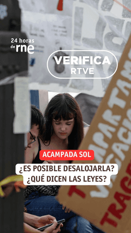 Se cumplen cuatro d�as de acampada en Sol por el derecho a una vivienda digna y las administraciones madrile�as exigen su desalojo-